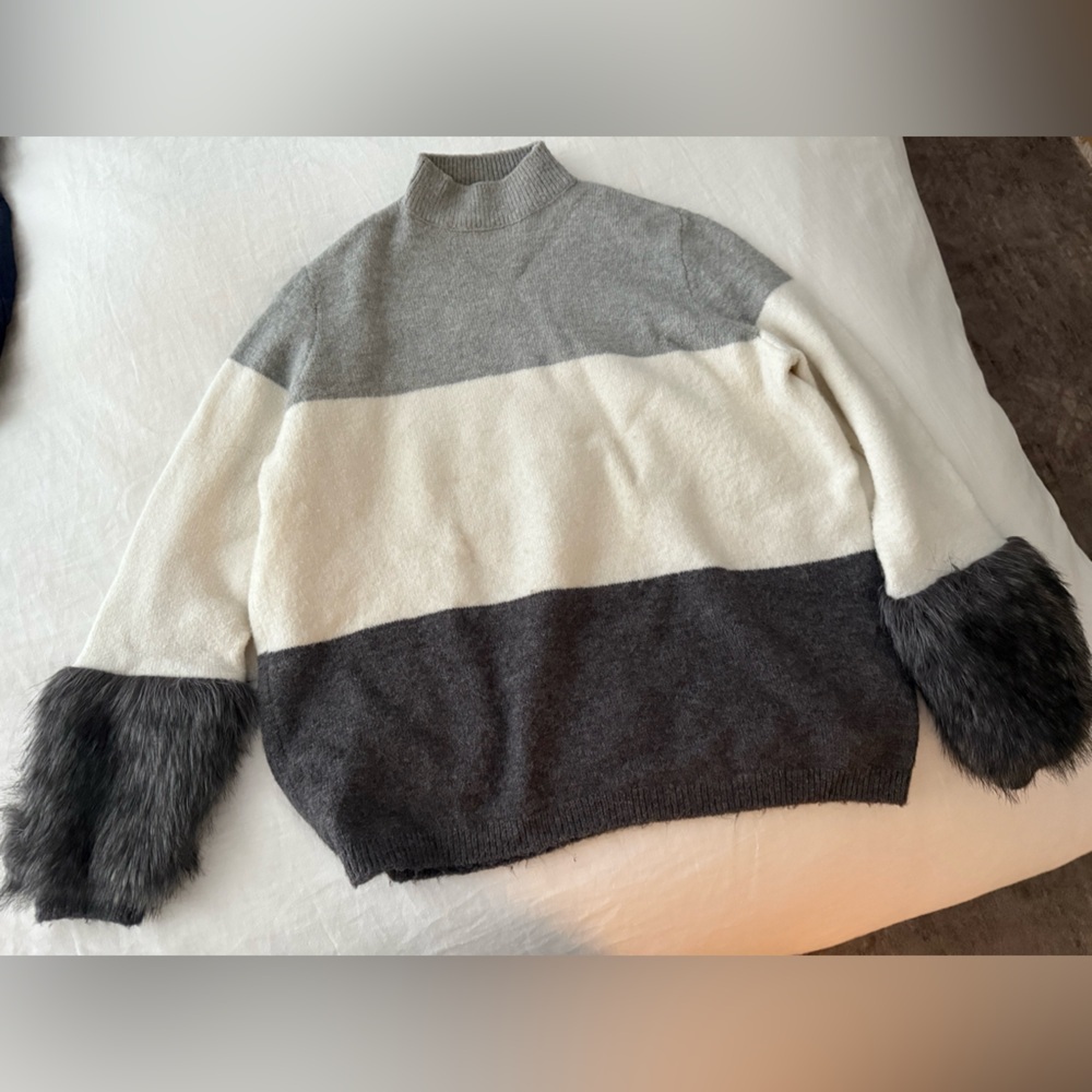 Mango Gray and Cream Color Block Turtleneck Sweater